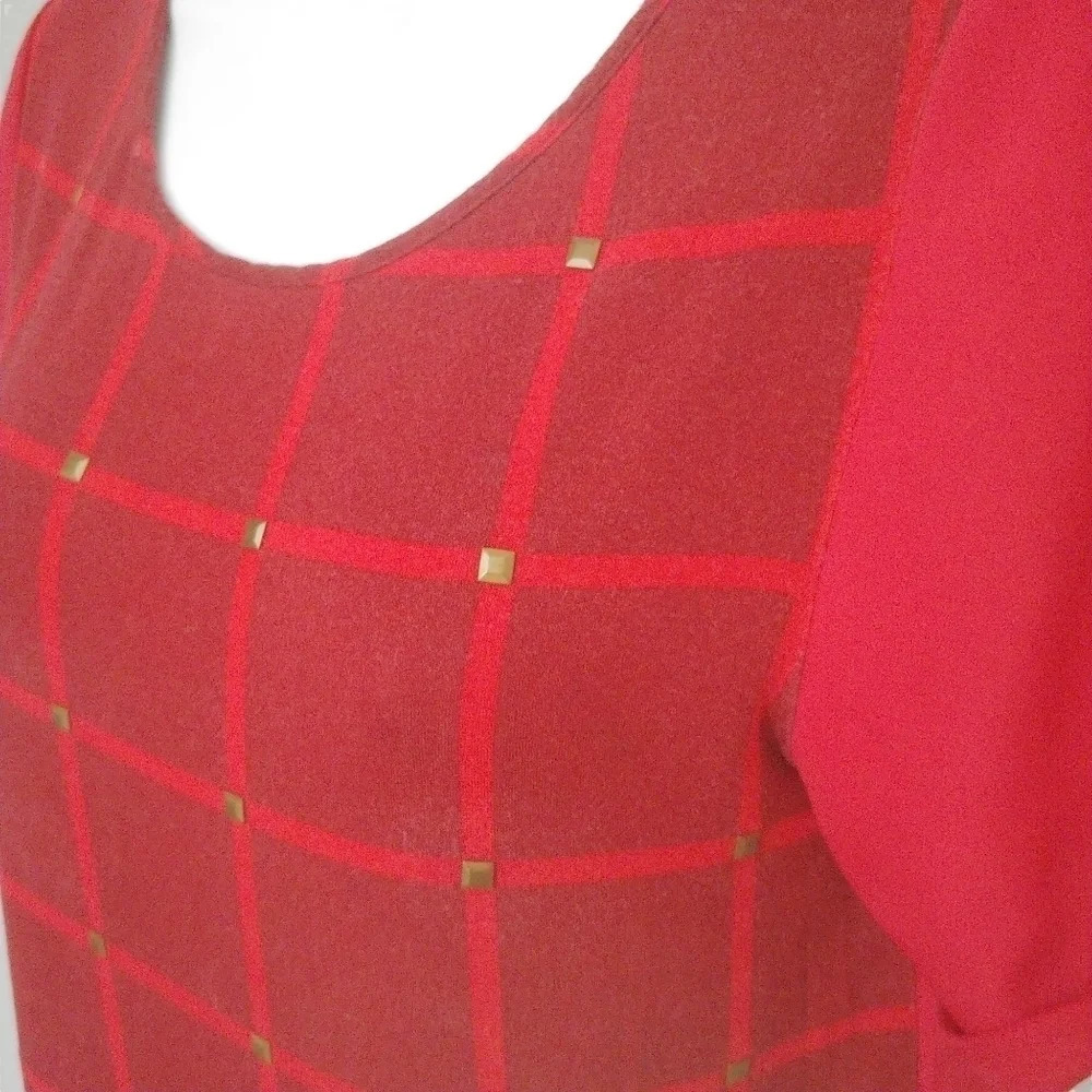 Attitude by Jay Manuel Blouse/T-shirt Brass Studs, Checker, Red, M - Picture 3 of 9